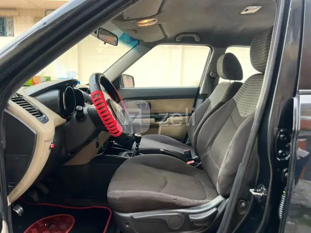 Kia Soul 2010 — photo 7