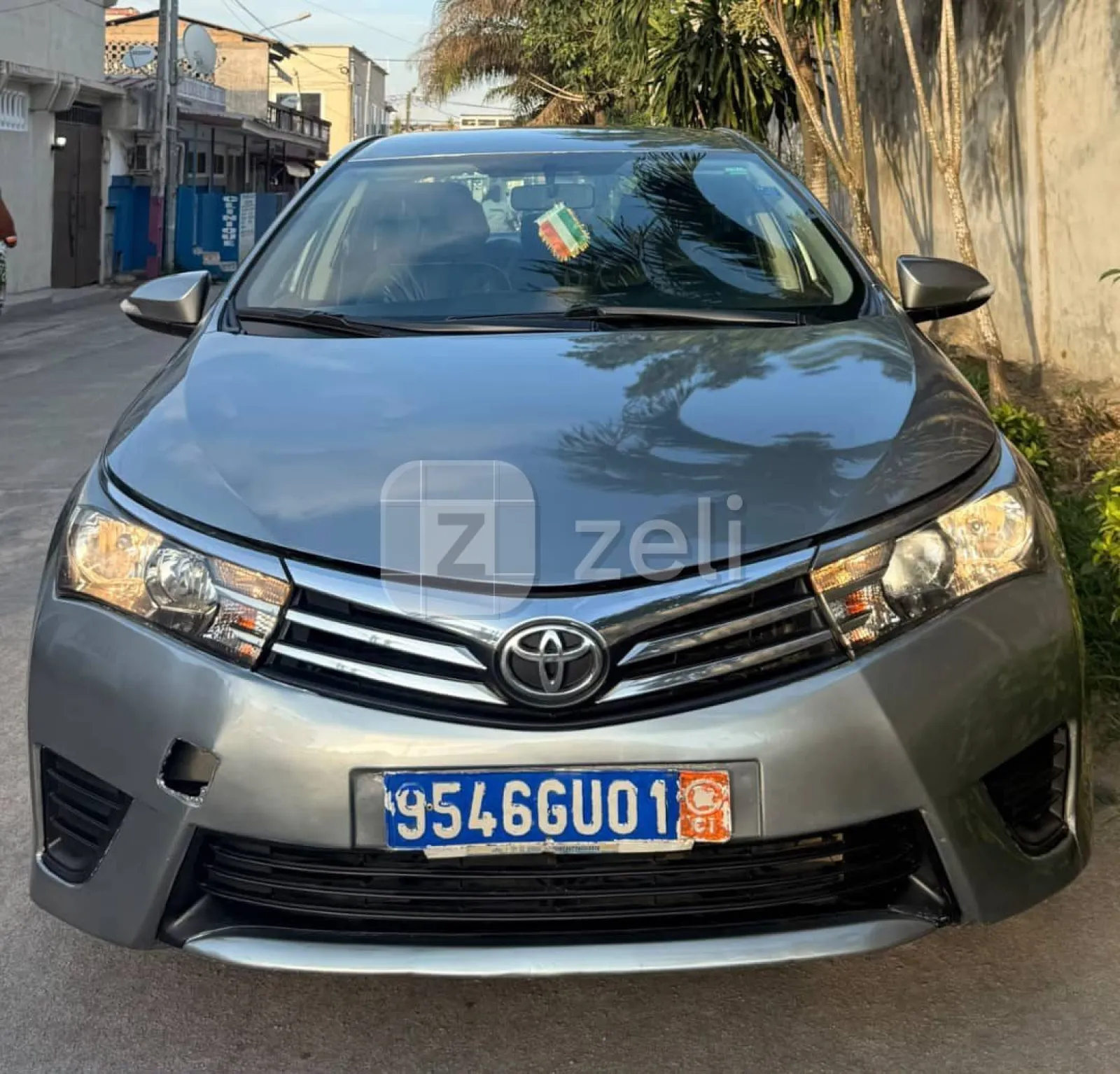 Toyota Corolla 2015 — photo 1