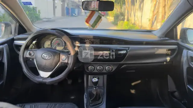 Toyota Corolla 2015 — photo 5