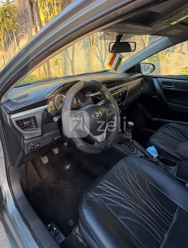 Toyota Corolla 2015 — photo 6