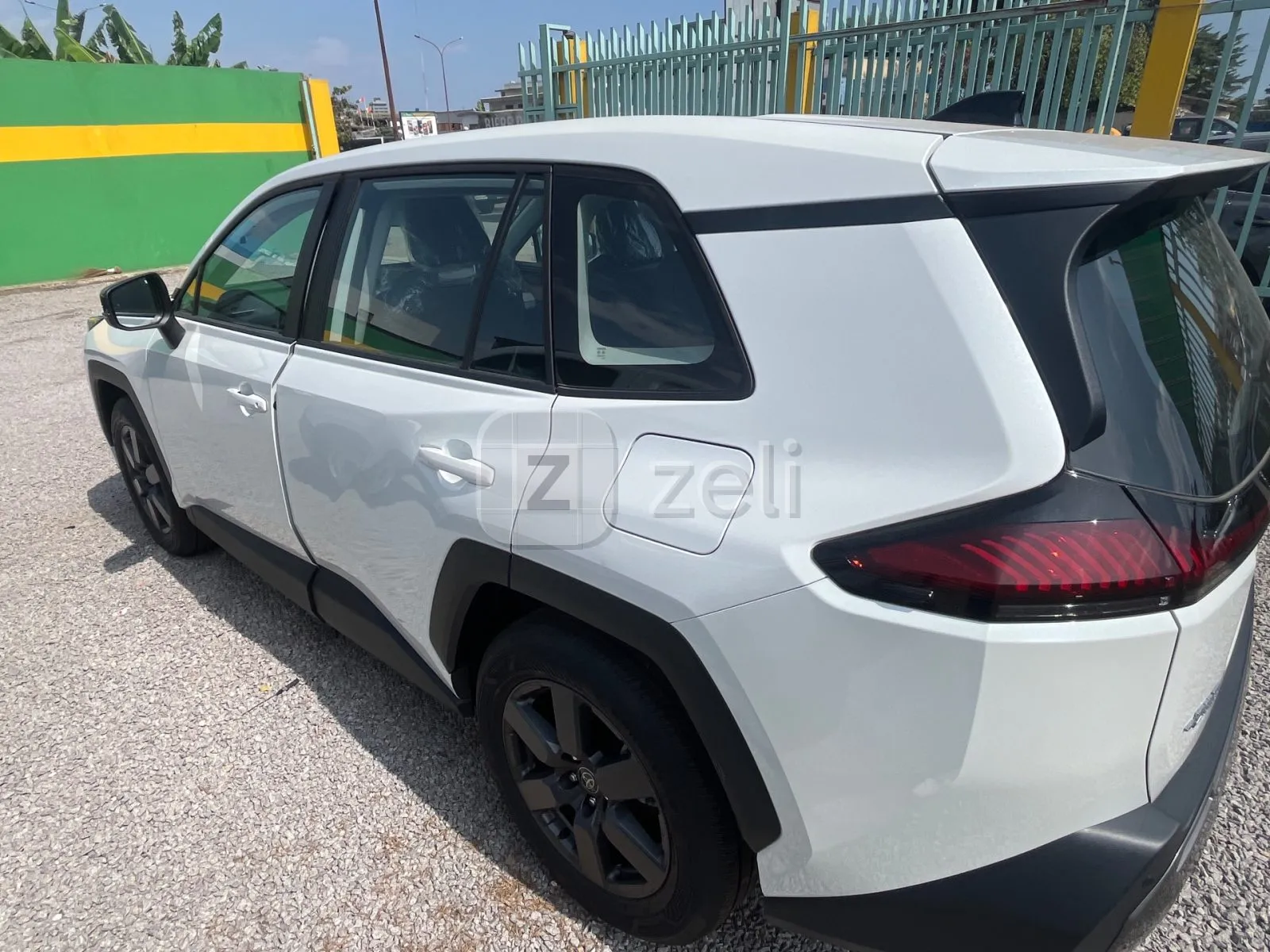 Toyota RAV4 2026 — photo 5