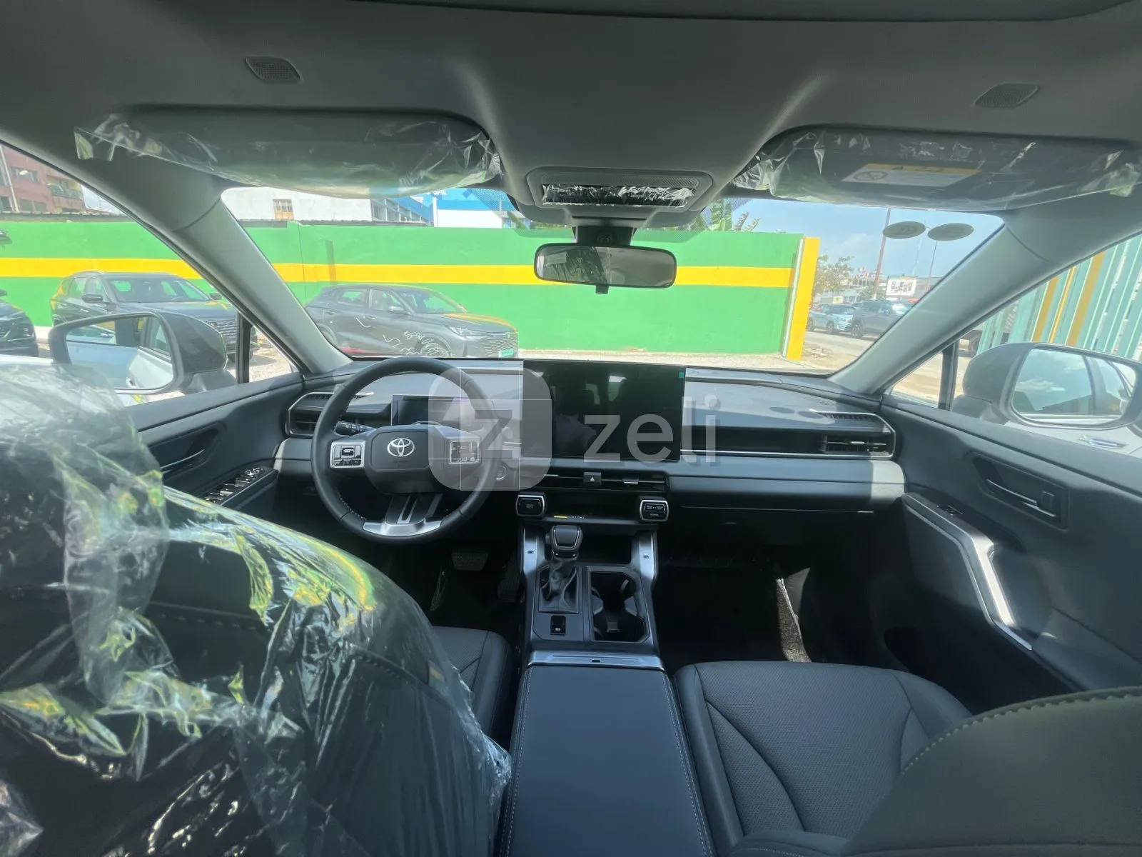 Toyota RAV4 2026 — photo 9