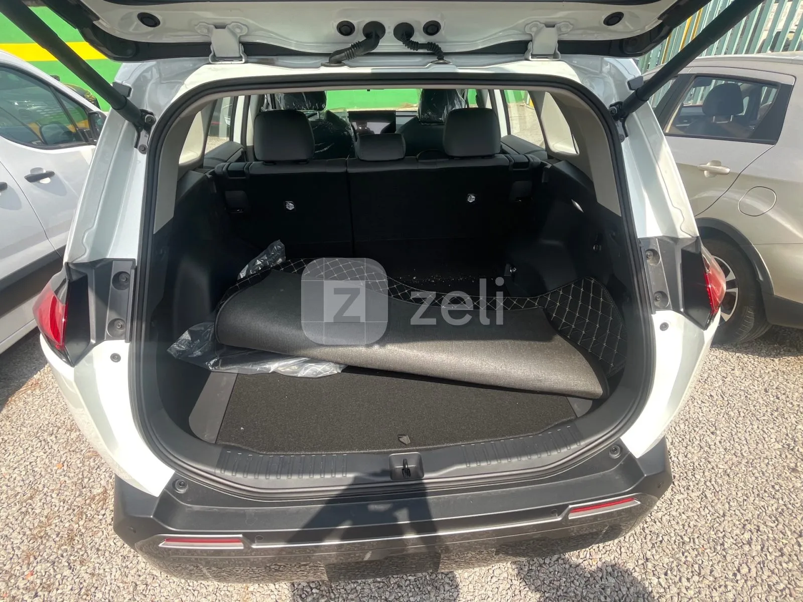 Toyota RAV4 2026 — photo 11