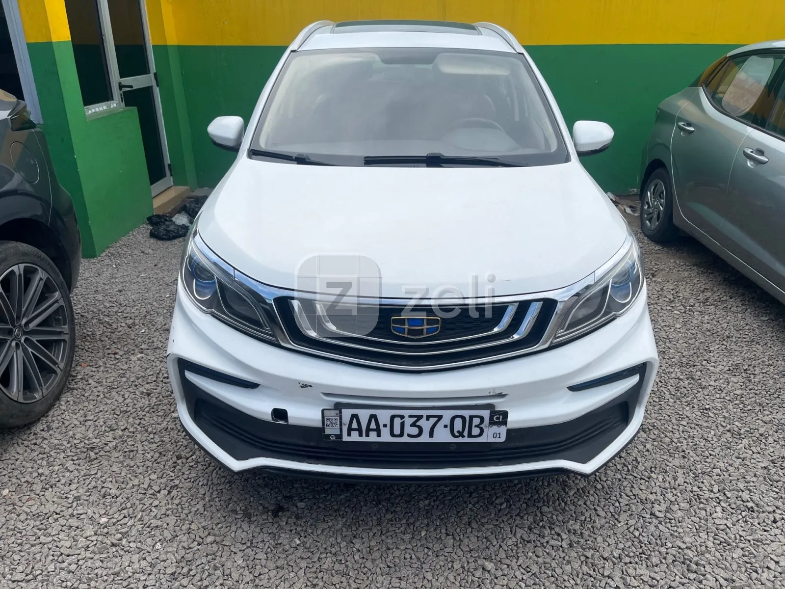 Geely X3 2021 — photo 1