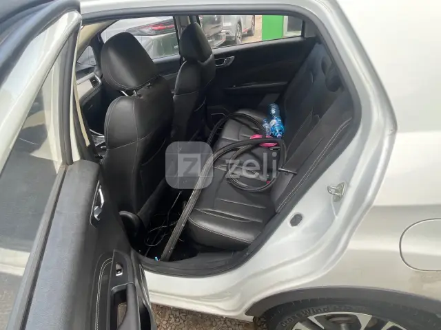 Geely X3 2021 — photo 7