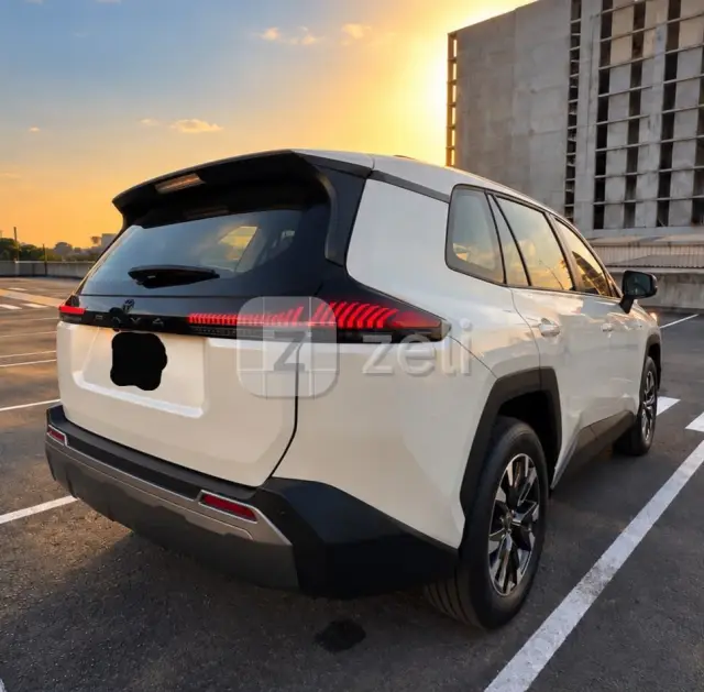 Toyota RAV4 2026 — photo 6
