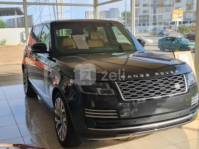 Range Rover Vogue 2021 — photo 3