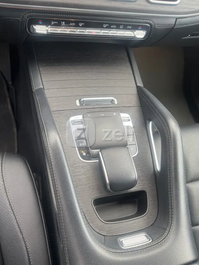 Mercedes GLE 450  2021 — photo 12
