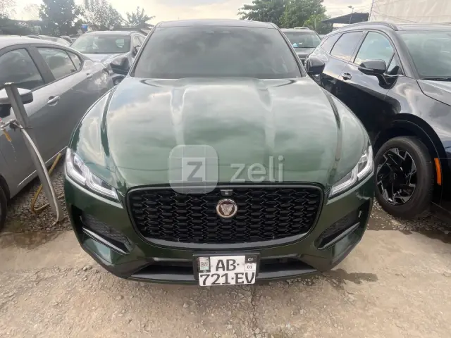 Jaguar F-PACE 2022