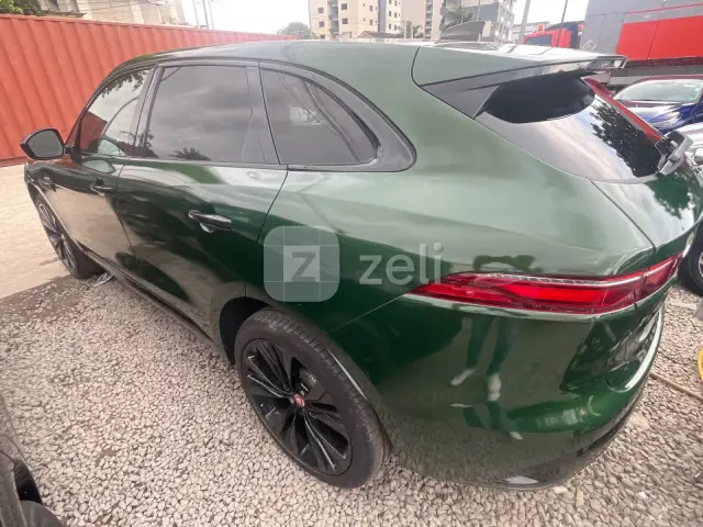 Jaguar F-PACE 2022 — photo 4