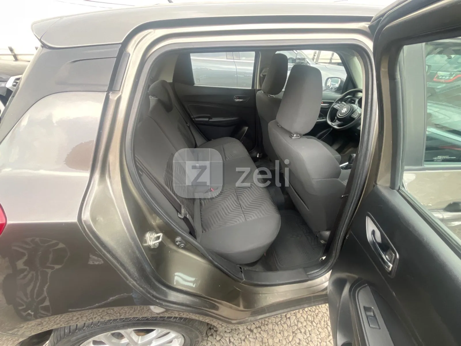 Suzuki Swift 2019 — photo 8