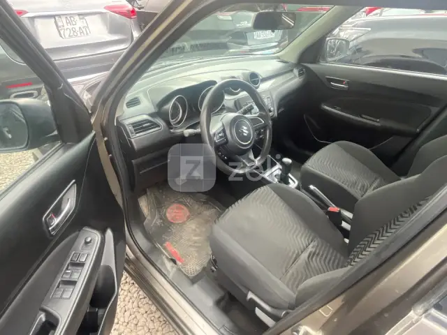 Suzuki Swift 2019 — photo 13