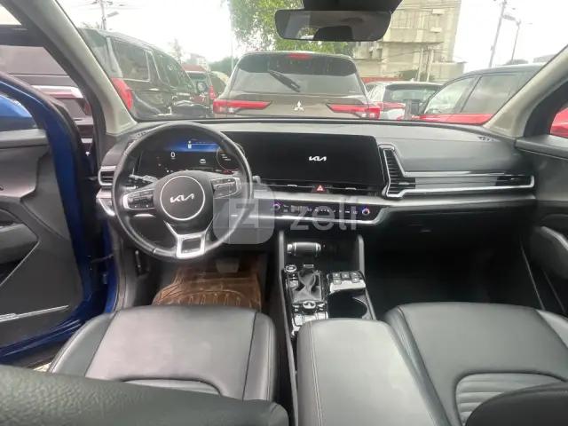 Kia Sportage 2023 — photo 12