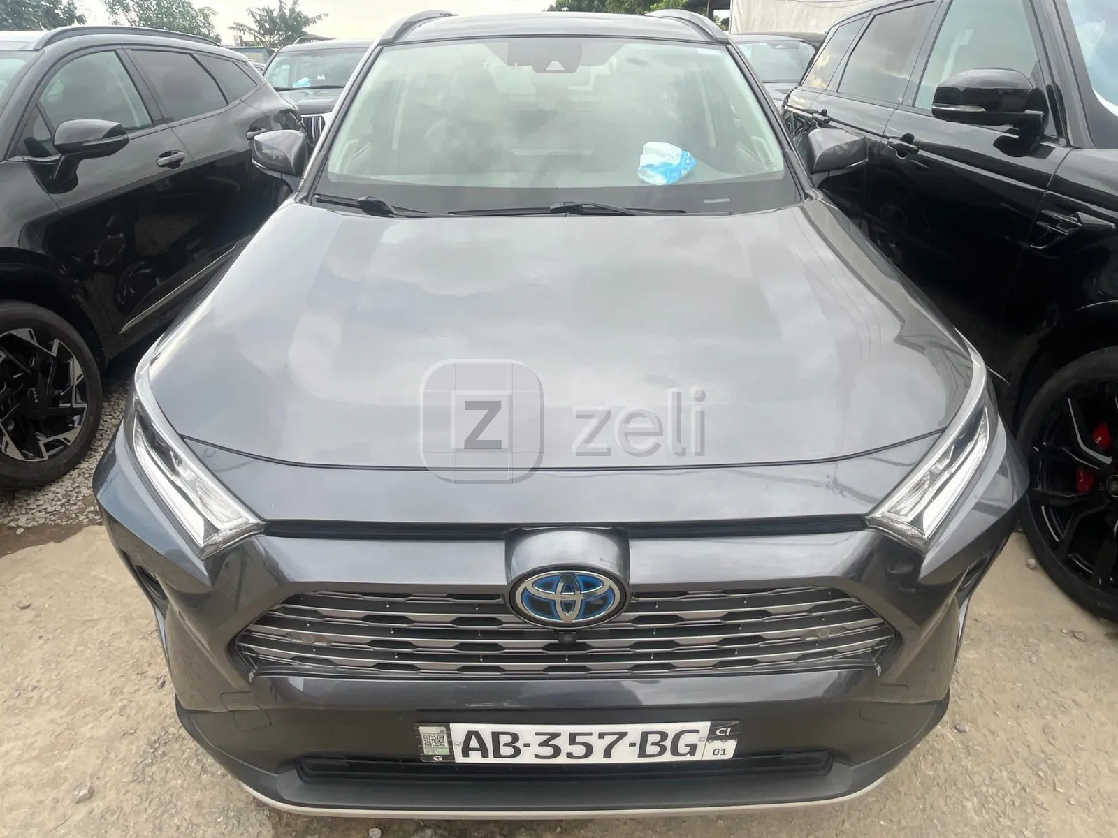 Toyota RAV4 2022 — photo 1