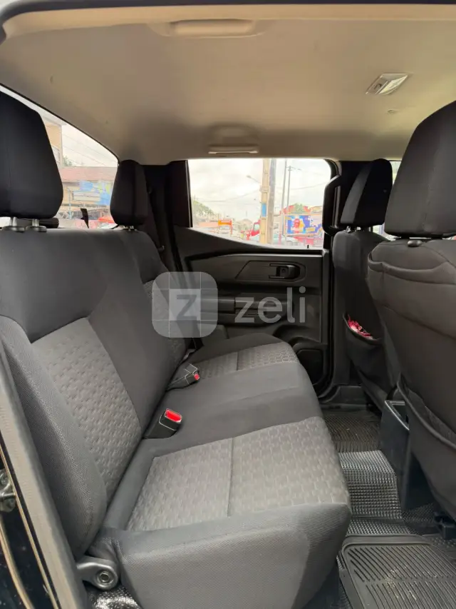 Mitsubishi L200 2026 — photo 11