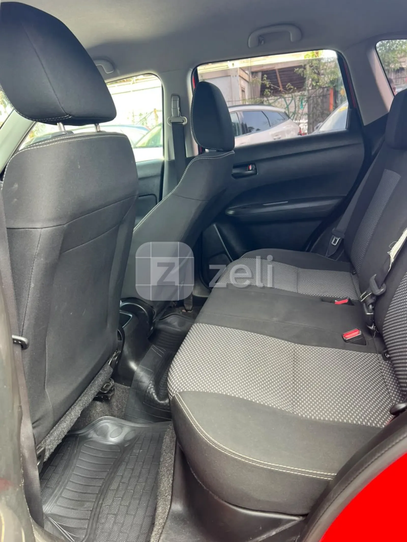 Suzuki Vitara 2020 — photo 8