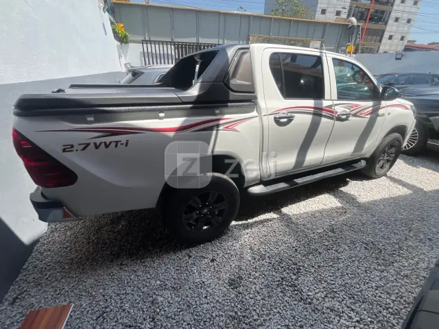 Toyota Hilux 2026, photo 4