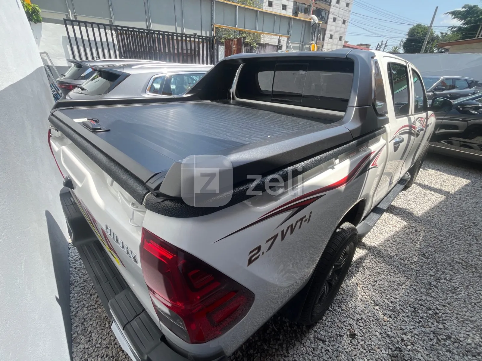 Toyota Hilux 2026 — photo 5