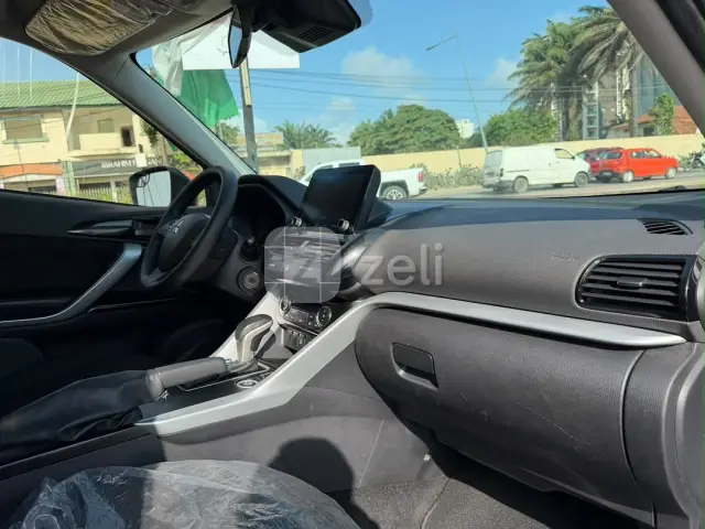 Mitsubishi Eclipse Cross 2023 — photo 7