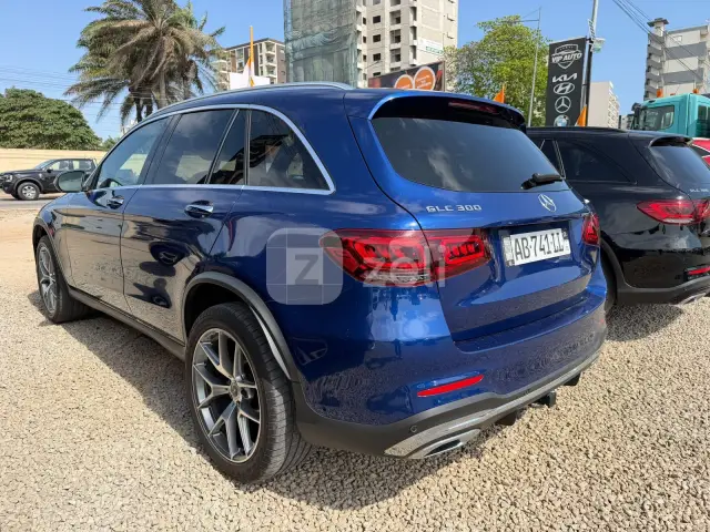 Mercedes GLC 2023, photo 6