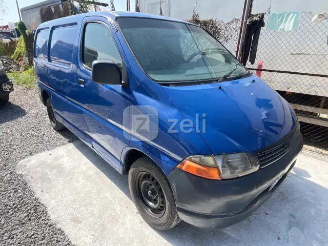 Toyota HiAce 2024, photo 2