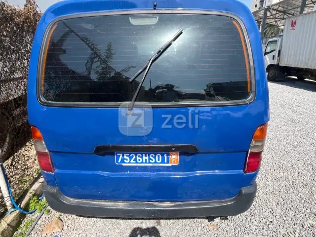 Toyota HiAce 2024, photo 5