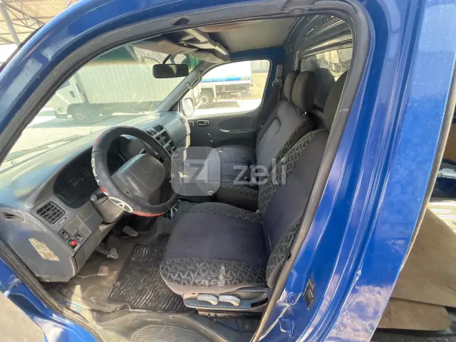 Toyota HiAce 2024 — photo 9