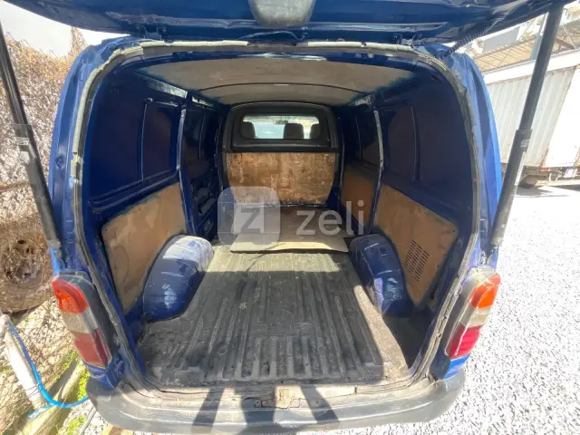 Toyota HiAce 2024 — photo 13