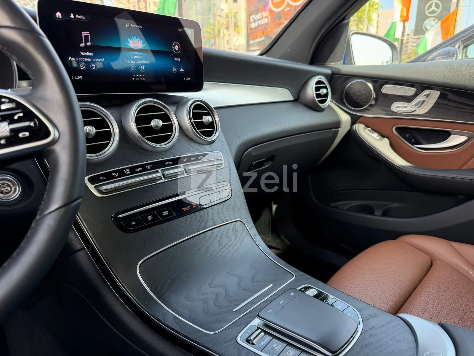 Mercedes AMG GT 2024 — photo 14
