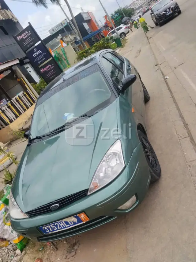 Ford Focus 2004 — photo 4
