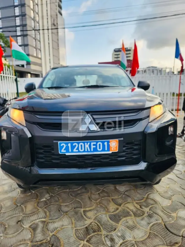 Mitsubishi L200 2022