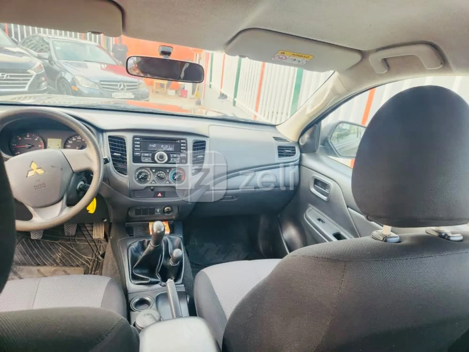Mitsubishi L200 2022 — photo 8