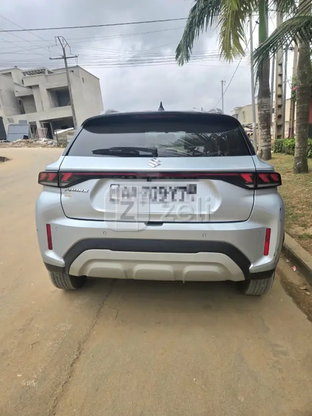 Suzuki Fronx 2025 — photo 2