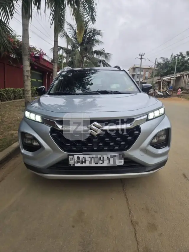Suzuki Fronx 2025 — photo 1