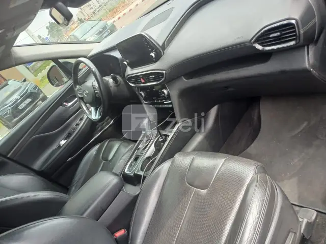 Hyundai Santa Fe 2021 — photo 8