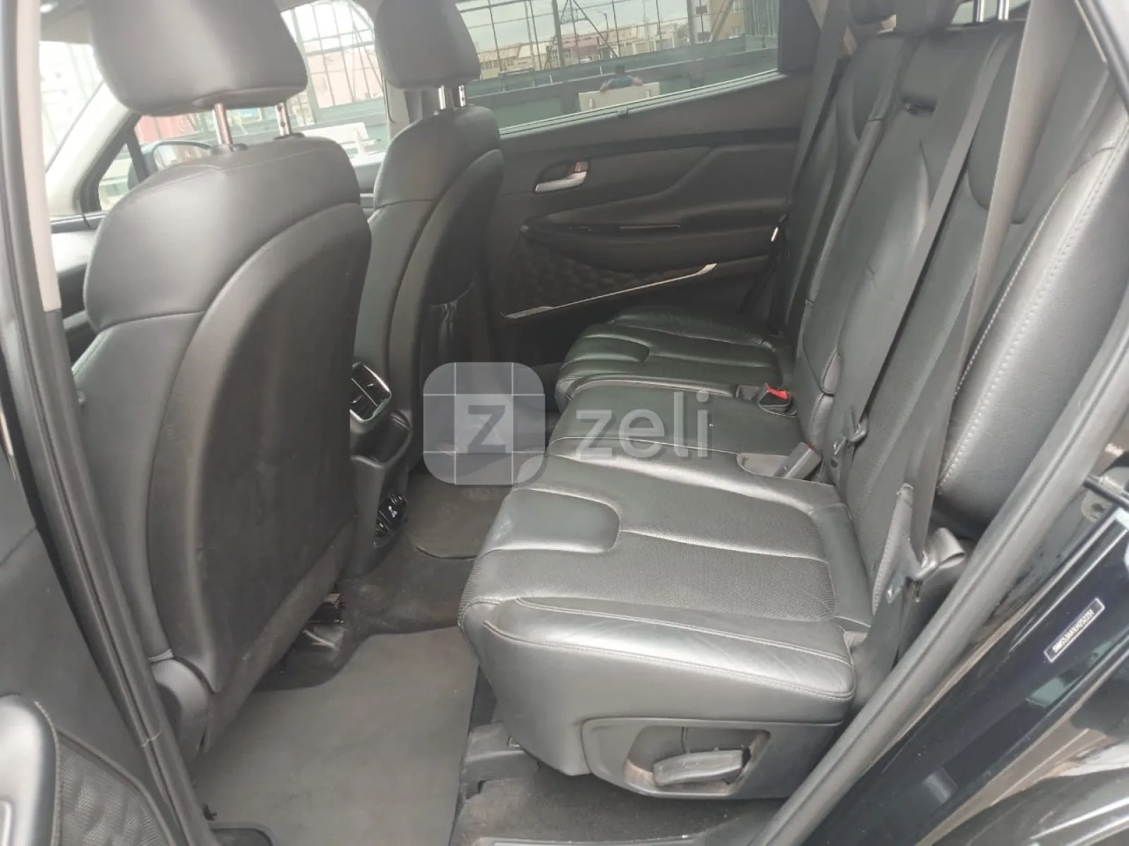 Hyundai Santa Fe 2021 — photo 15