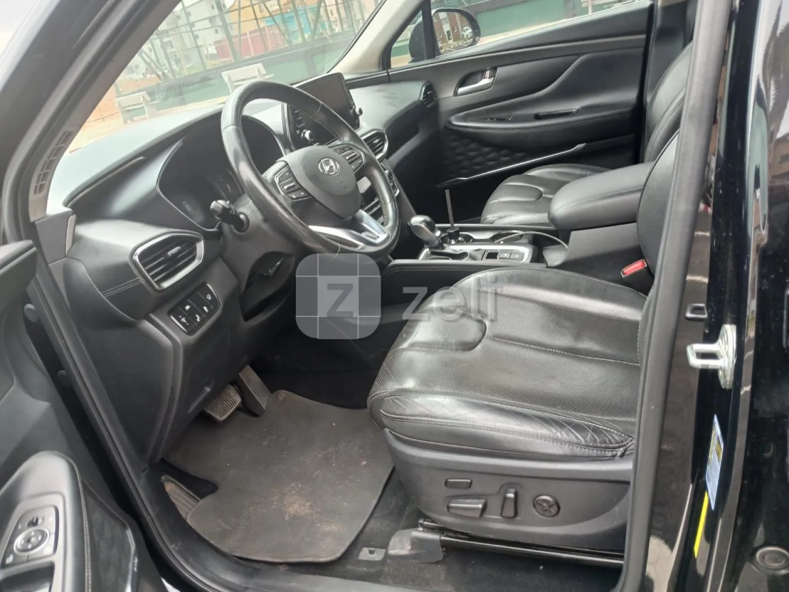Hyundai Santa Fe 2021 — photo 9