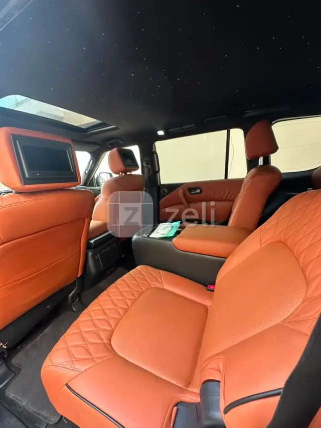 Nissan Patrol 2016 — photo 10