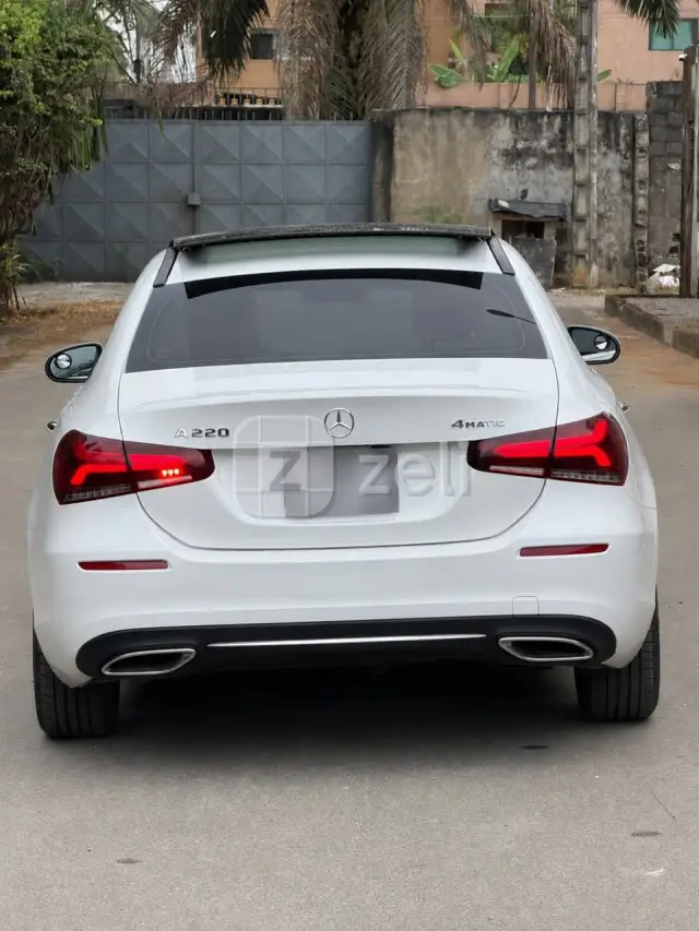 Mercedes A Class 2022 — photo 11