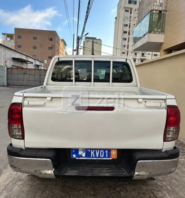 Toyota Hilux 2022, photo 6