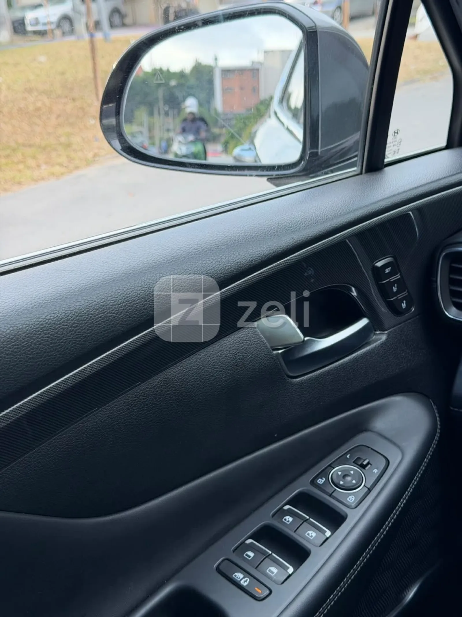 Hyundai Santa Fe 2021 — photo 8