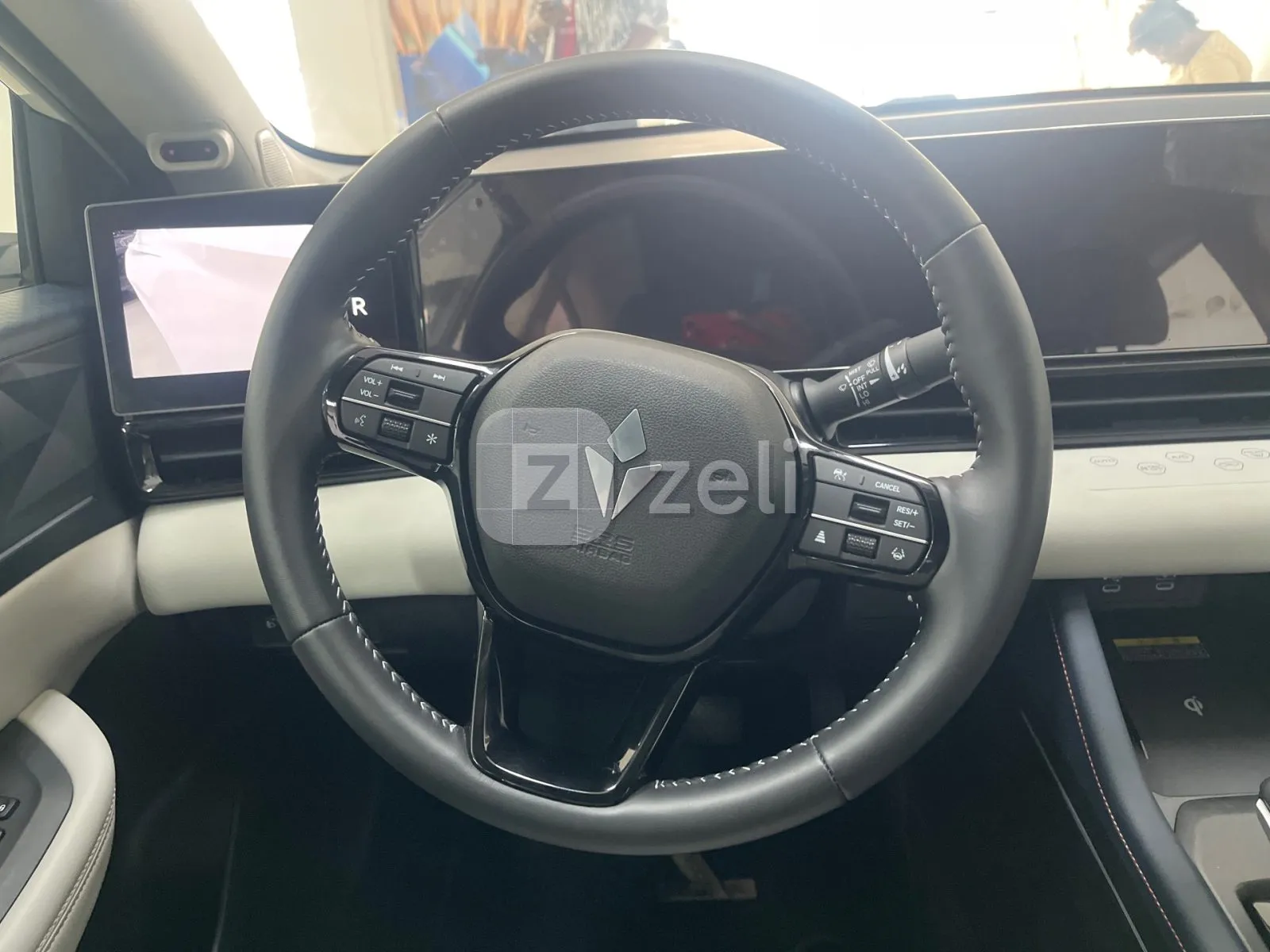 Honda Lingxi L-BLN 2024 — photo 13