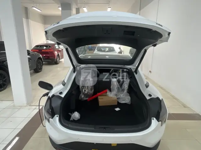 Xpeng MO3 2025 — photo 9