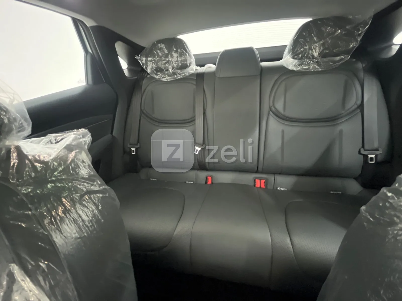 Xpeng MO3 2025 — photo 11