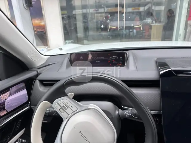 Honda S7 2025 — photo 12