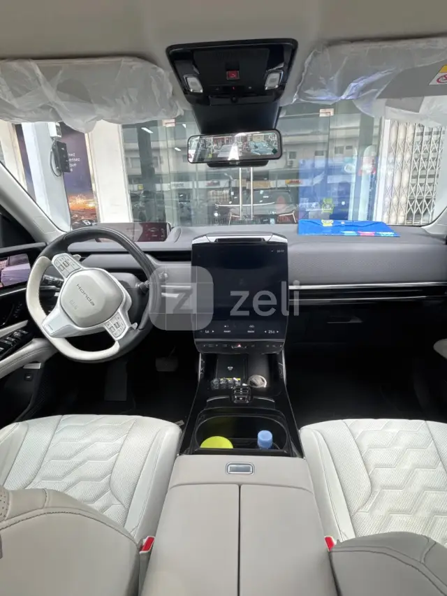 Honda S7 2025 — photo 13