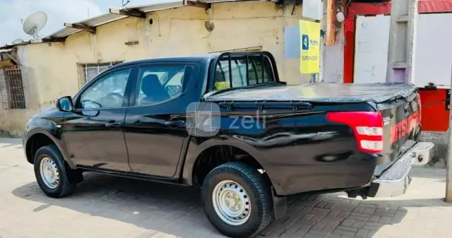 Mitsubishi L200 2017, photo 2