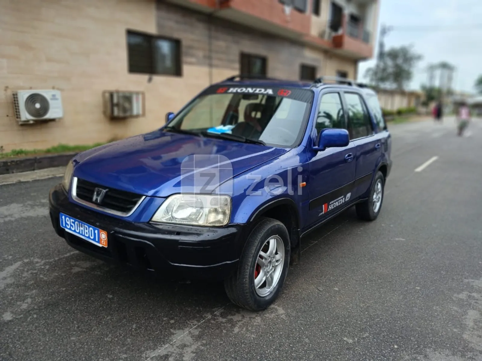 Honda CR-V 2005 — photo 2