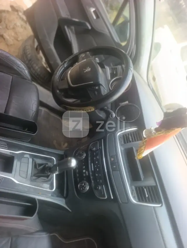 Peugeot 508 2017 — photo 7