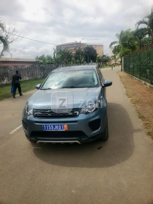 Land Rover Discovery 2018, photo 2